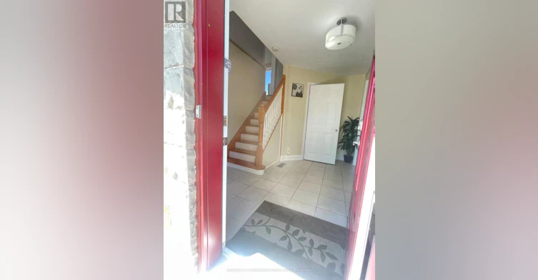 34 Grassmere Court, Oshawa, ON, L1H 3X4 - 11