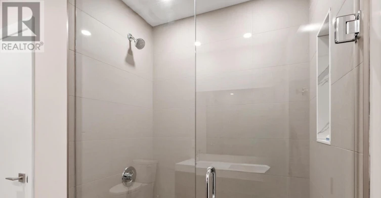 610-195 Hunter Street E, Peterborough, ON, K9H 0K6 - 11