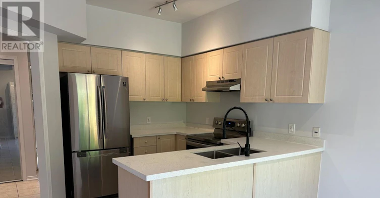 7240 Village Walk, Mississauga, ON, L5W 1V8 - 3