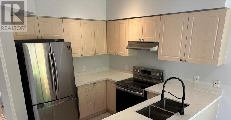 7240 Village Walk, Mississauga, ON, L5W 1V8 - 4