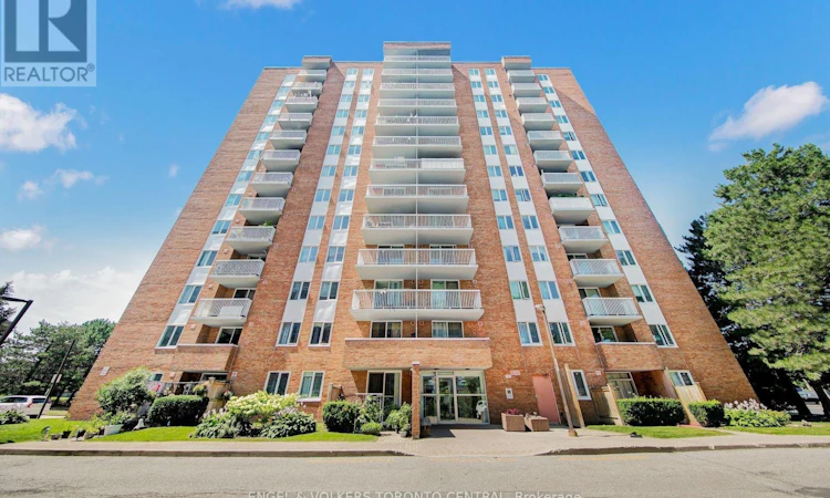 606-15 Sewells Road