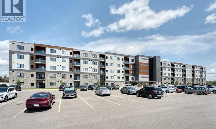 113-2550 Sandwich West Parkway