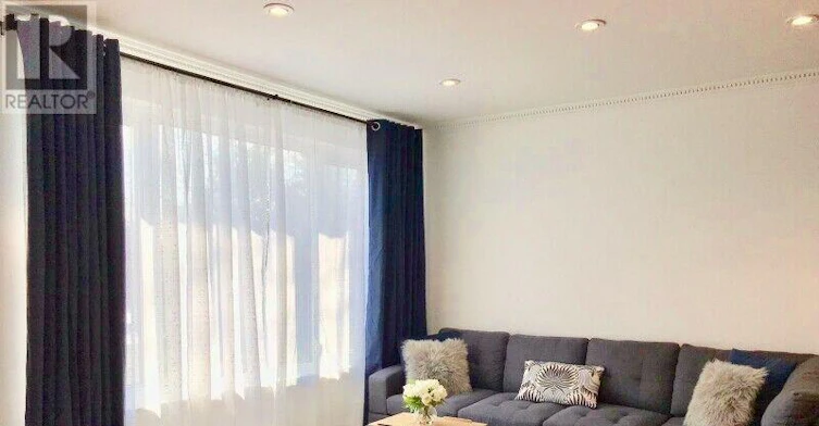 UPPER-77 Elise Terrace, Toronto, ON, M2R 2W9 - 3