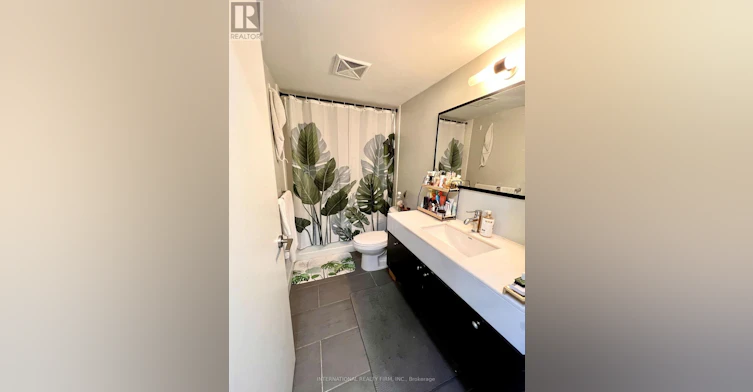 2302-126 Simcoe Street, Toronto, ON, M5H 4E6 - 12