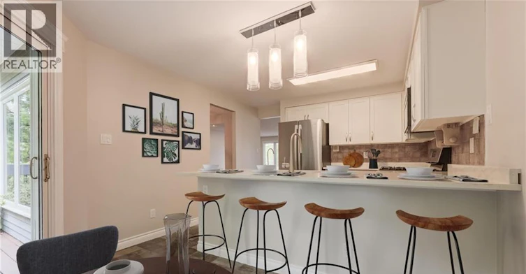 220 Grand River Boulevard, Kitchener, ON, N2A 3G8 - 3