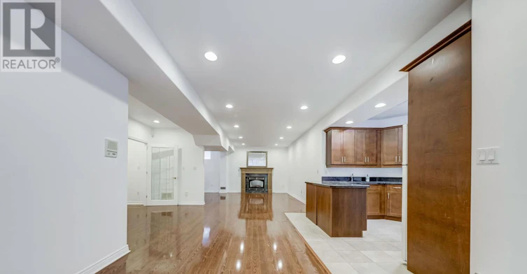 LOWER-L-248 Dunview Avenue, Toronto, ON, M2N 4J2 - 4