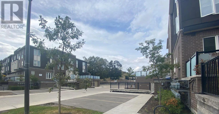 5-15 Heron Park Place, Toronto, ON, M1E 0B8 - 13