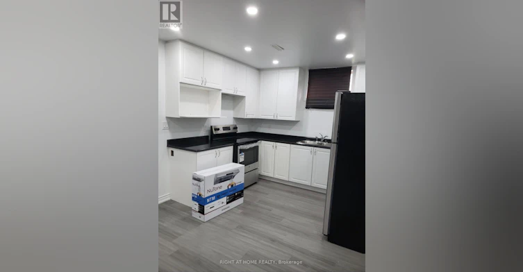 9 Stott Avenue, Ajax, ON, L1T 0M5 - 5