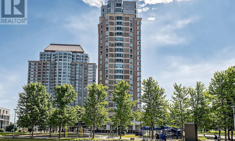 1002-1 Lee Centre Drive