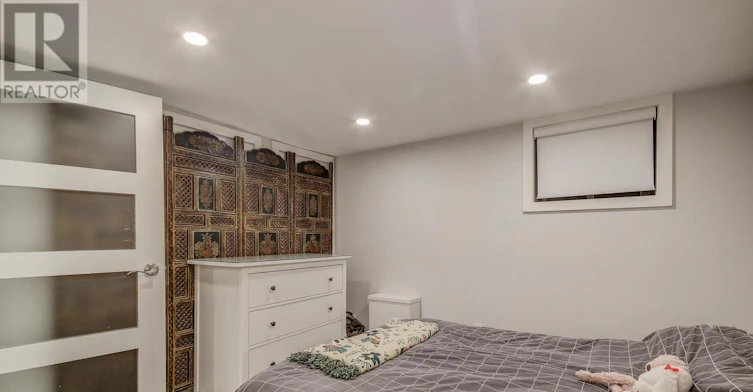REAR-95 Parkside Drive, Toronto, ON, M6R 2Y8 - 21