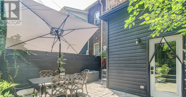 REAR-95 Parkside Drive, Toronto, ON, M6R 2Y8 - 26