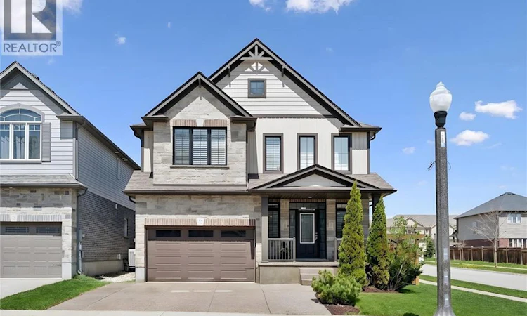 72 Elmbank Trail