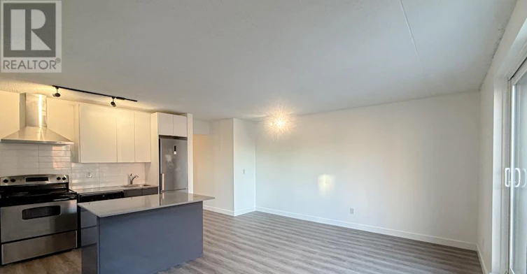 7-678 Queen Street E, Toronto, ON, M4M 1G8 - 4