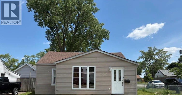 1296 Elm Avenue, Windsor, ON, N8X 2B5