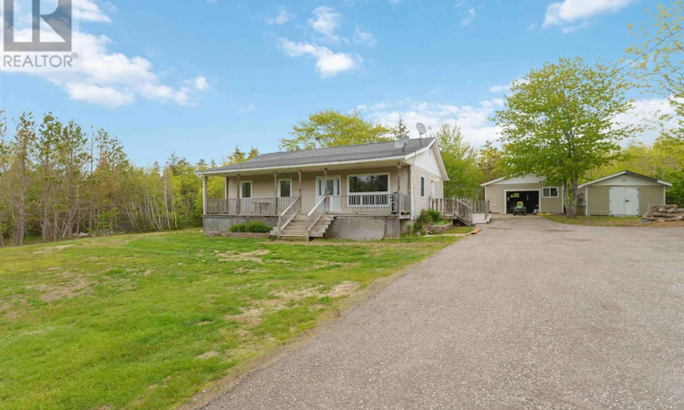1460 Hampton Mountain Road