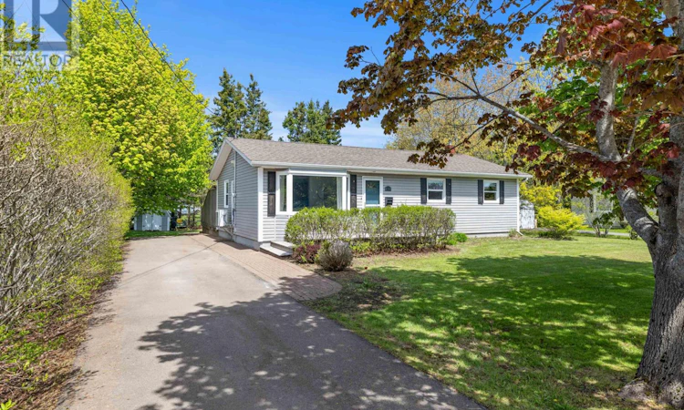 47 Kenlea Drive