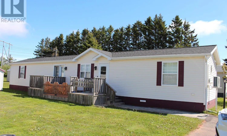 22 Cray Avenue
