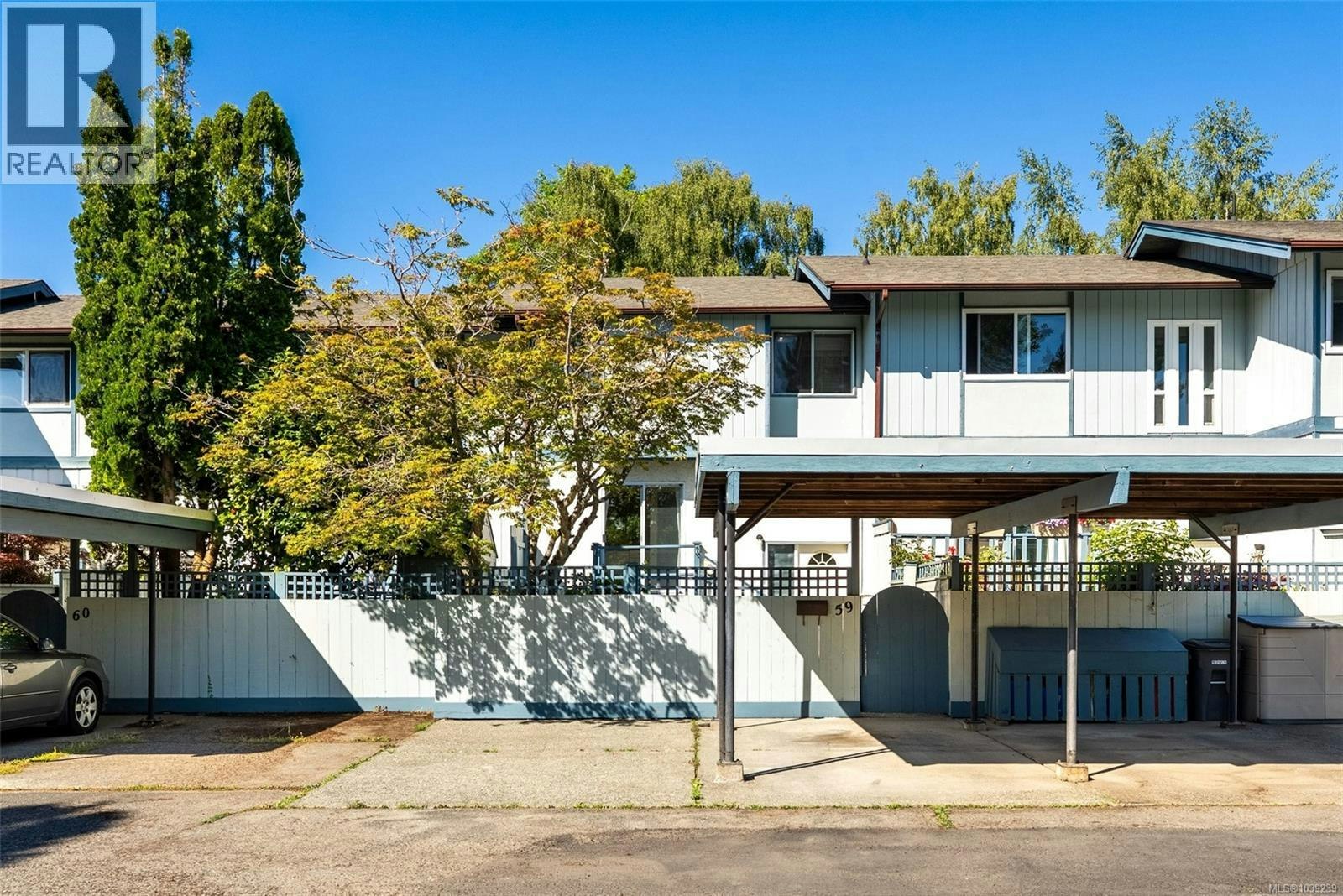 59-3987 Gordon Head Road, Saanich, BC, V8N 3X5