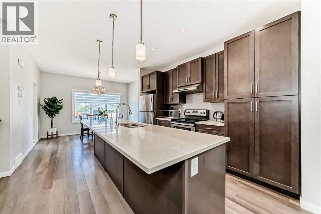 151 Copperpond Rise SE, Calgary, AB, T2Z 1J7