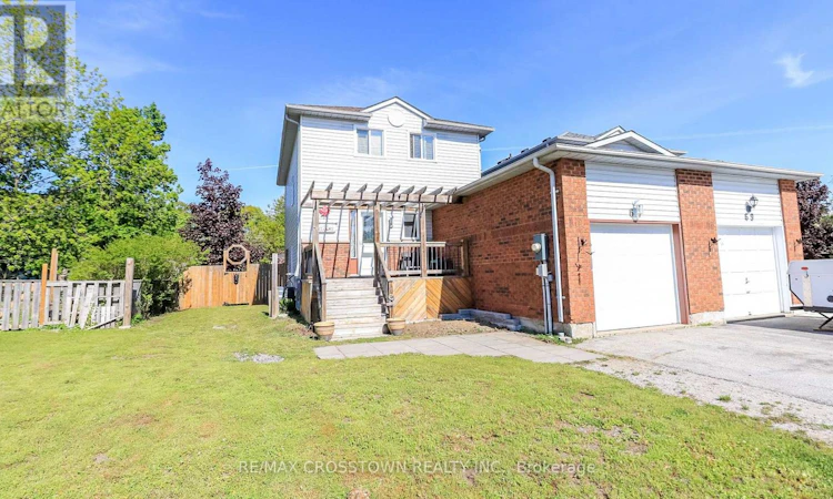 67 Donald Crescent