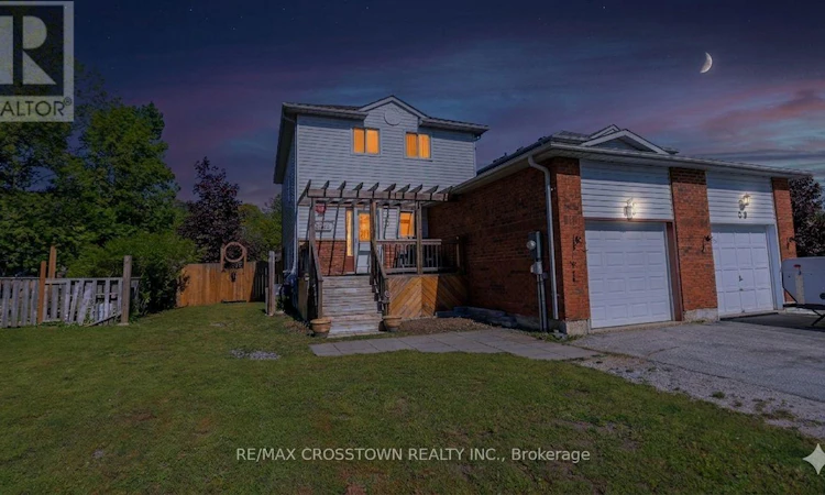 67 Donald Crescent