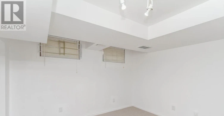 39 Huntings End Avenue, Ottawa, ON, K2M 1R2 - 44