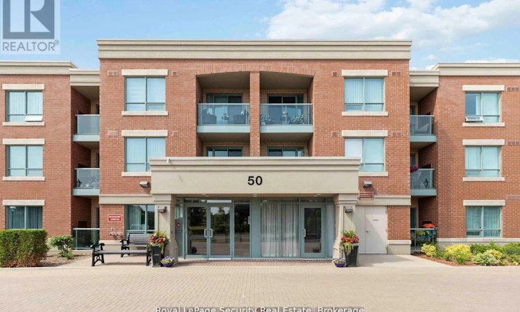 210-50 Via Rosedale Way