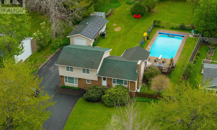1090 Montague Road