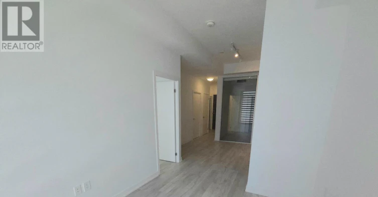 S617-8 Olympic Garden Drive, Toronto, ON, M2M 0B9 - 18