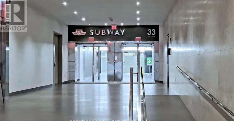 4204-1 Bloor Street E, Toronto, ON, M4W 0A8 - 47