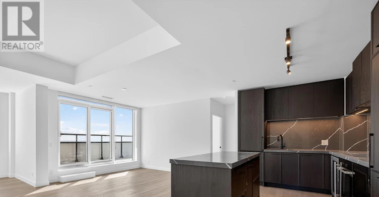 1502-1050 Eastern Avenue, Toronto, ON, M4L 0B7 - 6