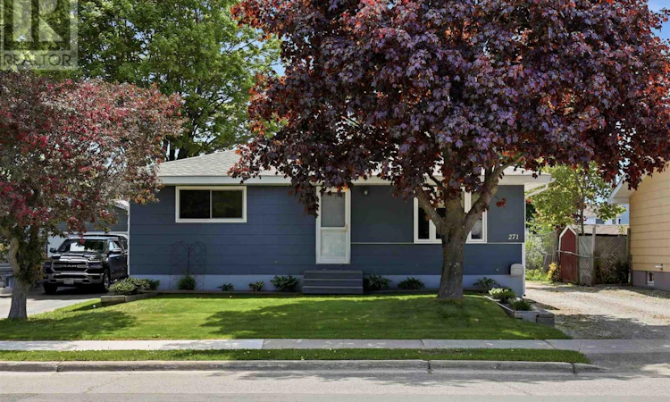 271 Chambers Avenue