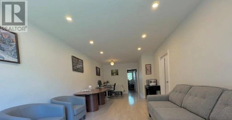 221 Browndale Crescent, Richmond Hill, ON, L4C 3H9 - 7