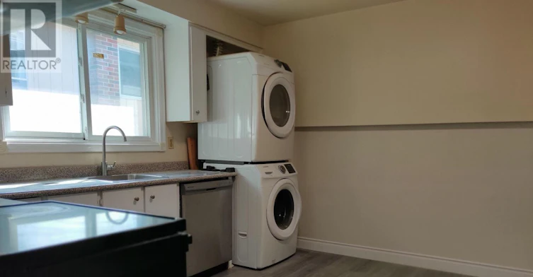 UPPER-93 Southdale Drive, Markham, ON, L3P 1K1 - 4