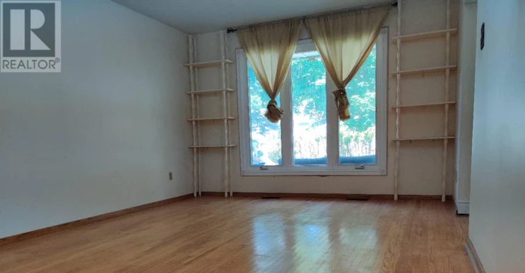 UPPER-93 Southdale Drive, Markham, ON, L3P 1K1 - 6