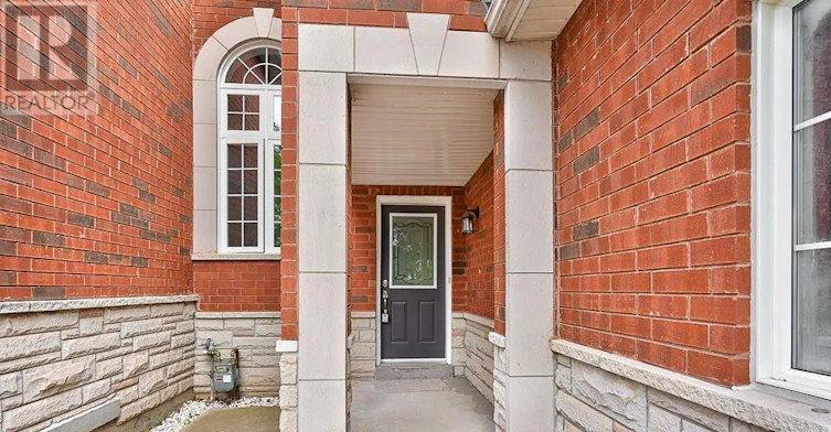2399 Newcastle Crescent, Oakville, ON, L6M 4P8 - 2