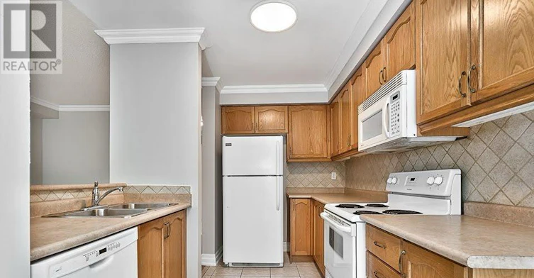 2399 Newcastle Crescent, Oakville, ON, L6M 4P8 - 6