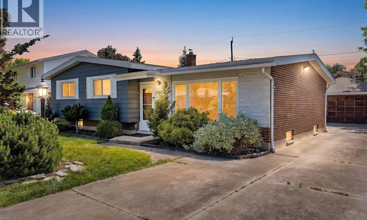 2695 Sierra Drive