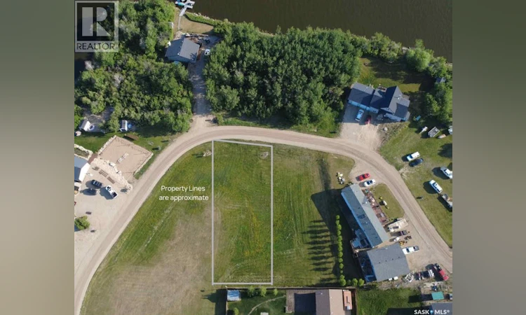 9 Humboldt Lake Crescent
