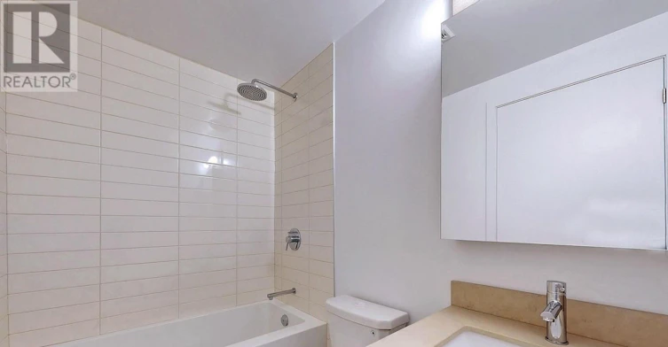 1705-2221 Yonge Street, Toronto, ON, M4S 2B4 - 24