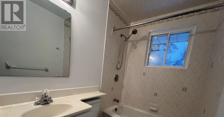 298 Newton Drive, Toronto, ON, M2M 2P8 - 15