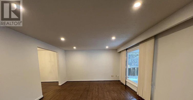 298 Newton Drive, Toronto, ON, M2M 2P8 - 2