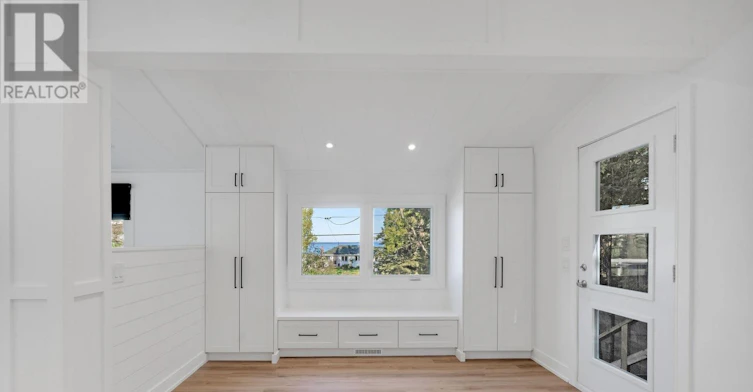 891 Tiny Beaches Road S, Tiny, ON, L0L 1P0 - 3