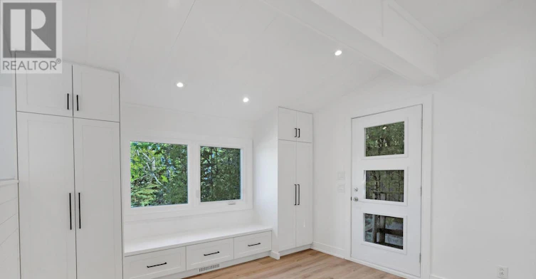 891 Tiny Beaches Road S, Tiny, ON, L0L 1P0 - 2