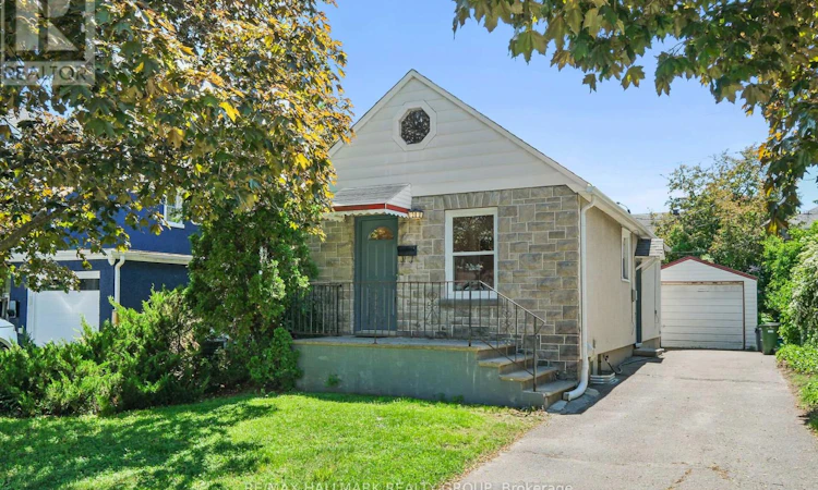 20 Fern Avenue