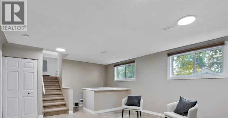 5710 Dalton Avenue, Lasalle, ON, N9H 1M8 - 25