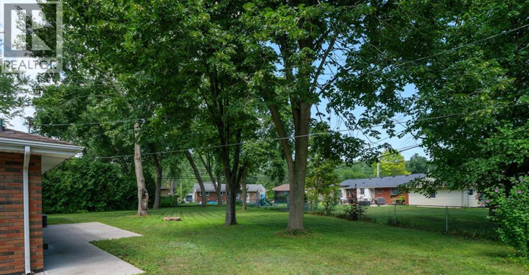 5710 Dalton Avenue, Lasalle, ON, N9H 1M8 - 30
