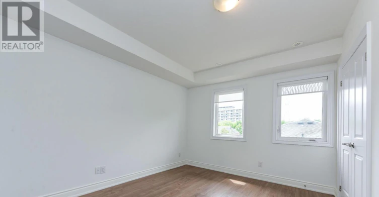 33 Salvador Allende Court, Toronto, ON, M6G 0A3 - 33