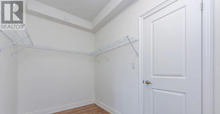 33 Salvador Allende Court, Toronto, ON, M6G 0A3 - 25