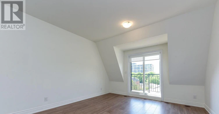 33 Salvador Allende Court, Toronto, ON, M6G 0A3 - 23